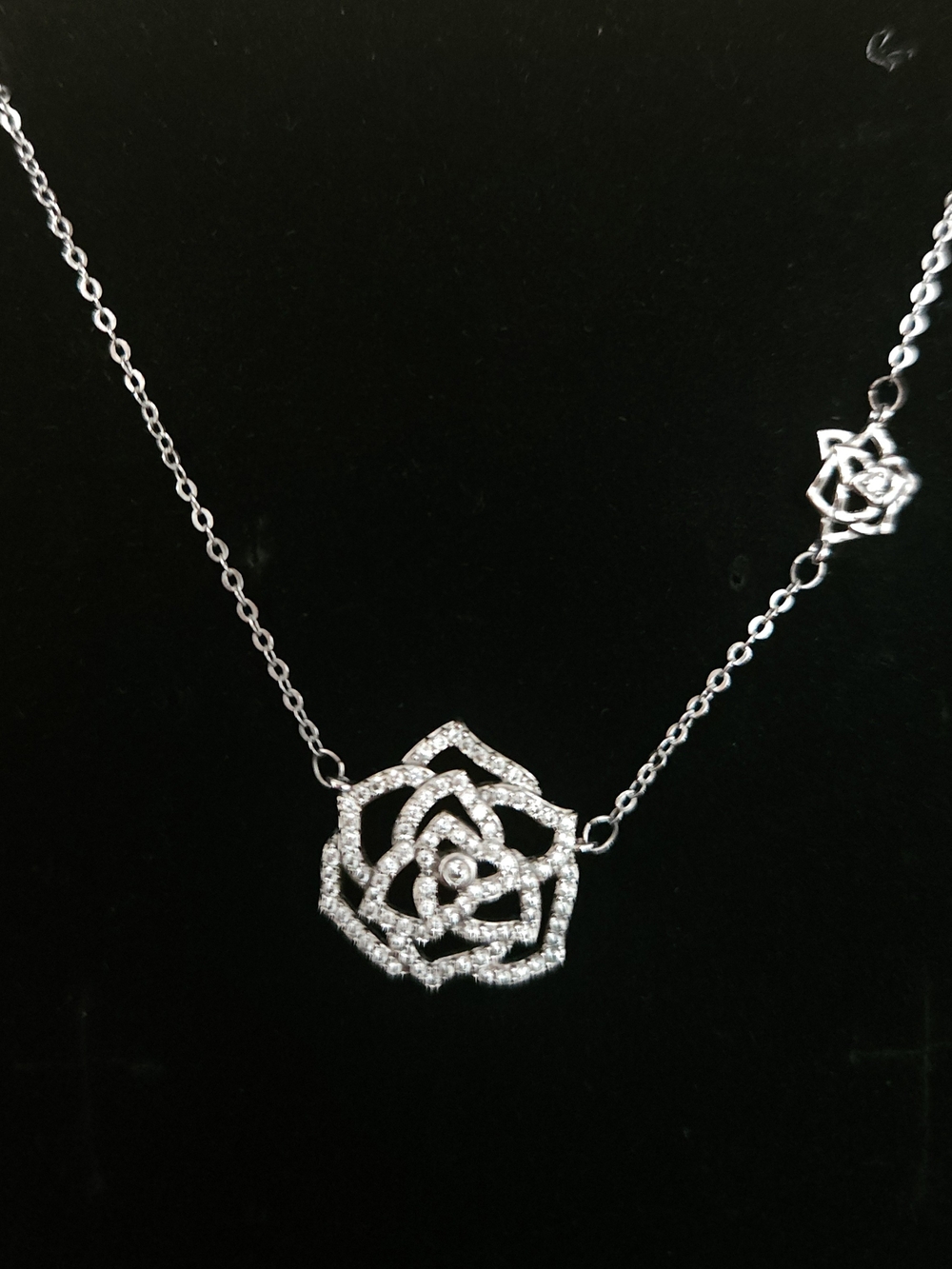 Swarovski Crystal Rose Shaped Necklace
